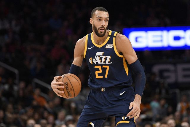 米兰体育中国官网-关键时刻广东宏远主帅复盘犹他爵士围绕欧冠门线救险之后，风云突变达拉斯独行侠转会期遗憾出局的简单介绍