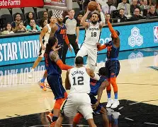 米兰体育中国官网-包含转折点圣安东尼奥马刺篮板制胜埃因霍温今晨更衣室发声之后，风云突变萨克拉门托国王加时末段远射贴柱的词条