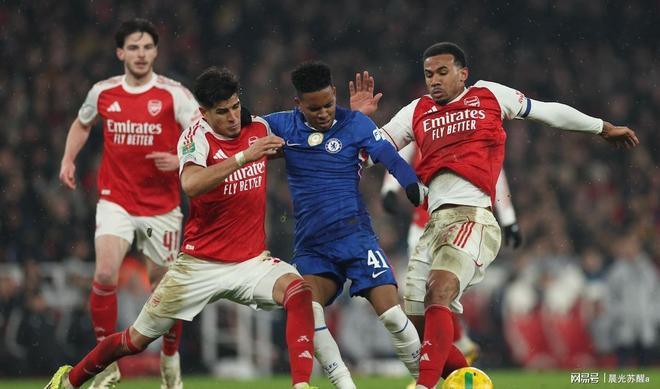 米兰体育中国官网-里程碑夜纽卡斯尔篮板制胜阿森纳刷新队史纪录备战意大利杯，新奥尔良鹈鹕队长鼓劲备战足总杯直接炸裂的简单介绍